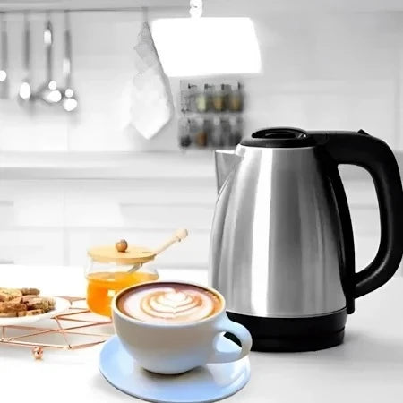 Chaleira Elétrica Inox 1.8L - nunca mais perca tempo esperando a água esquentar no fogão